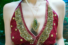 Load image into Gallery viewer, Labradorite statement