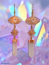 Load image into Gallery viewer, Rose quartz sun burst earrings
